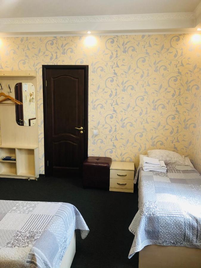 Hotel Т2 Kiev Exterior foto